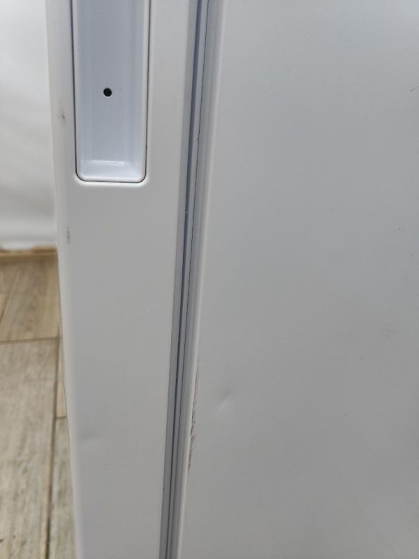 Холодильник двокамерний Bosch KGV36UW20 90W 213+94л sn 9506100961 n480