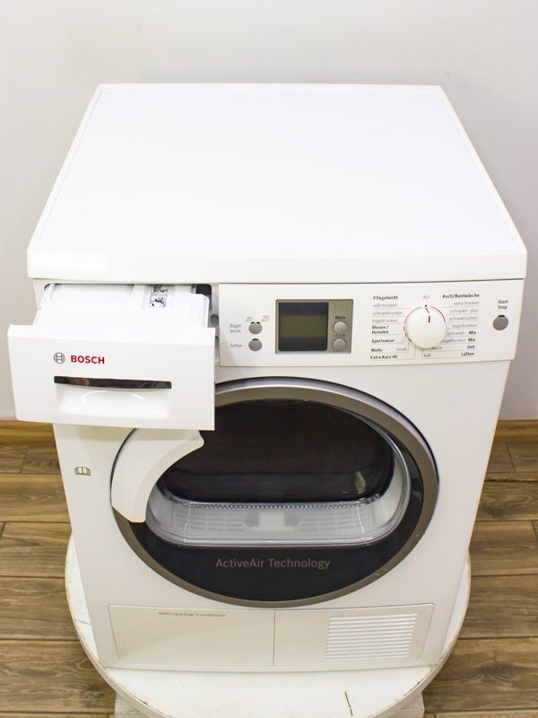 Сушильна машина Bosch WTW86560 06