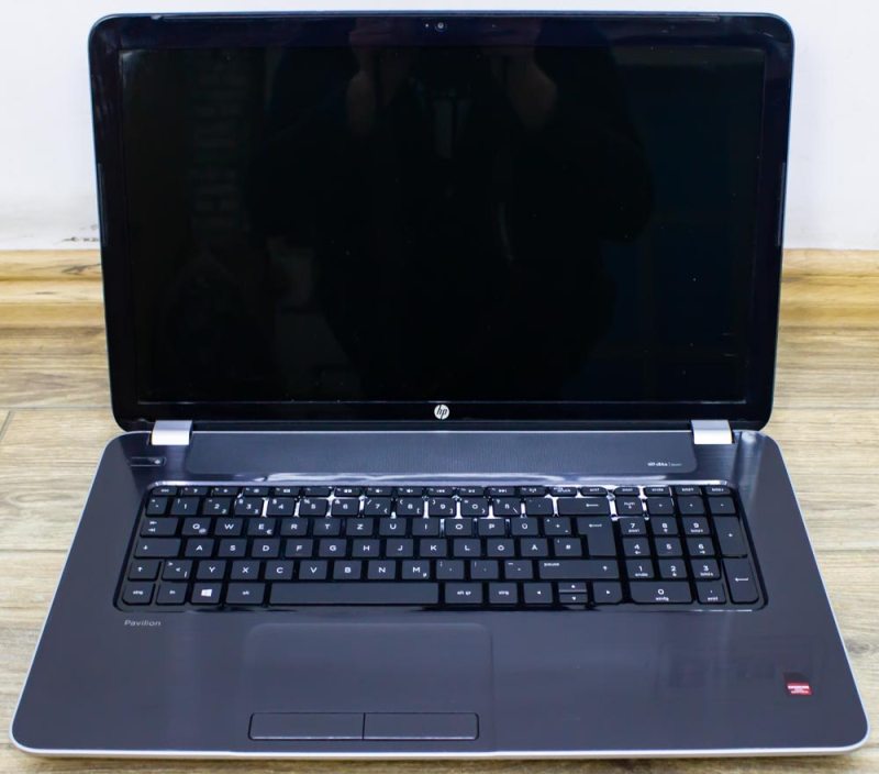 Ноутбук HP 17E062SG