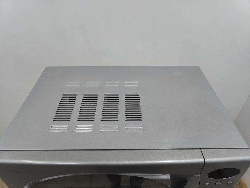 Мікрохвильова піч CLATRONIC MWG735P 900W+1400W гриль sn 253064