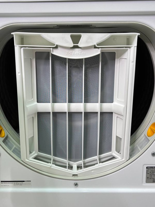 Сушильна машина Miele T 8967WP