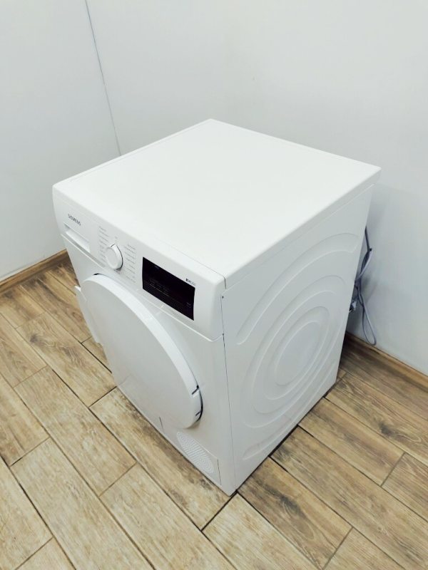 Сушильна машина Siemens IQ300 WT43H000 03