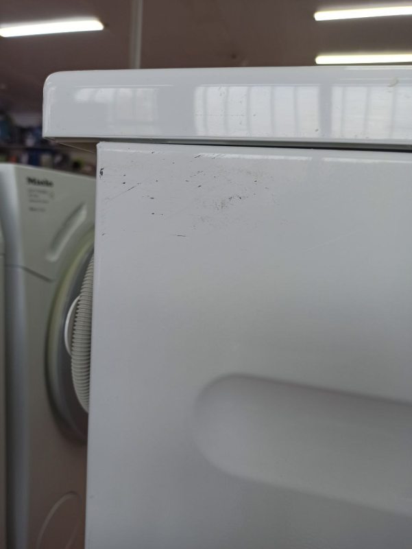 Сушильна машина Miele T8827WP