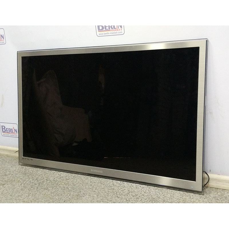 Телевизор Samsung 46" UE46C8790 SMART + 3D