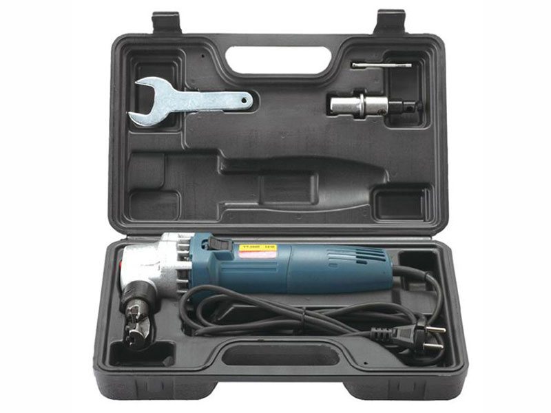 Ножиці по металу електричні Professional Tools YT 200E1818 380w