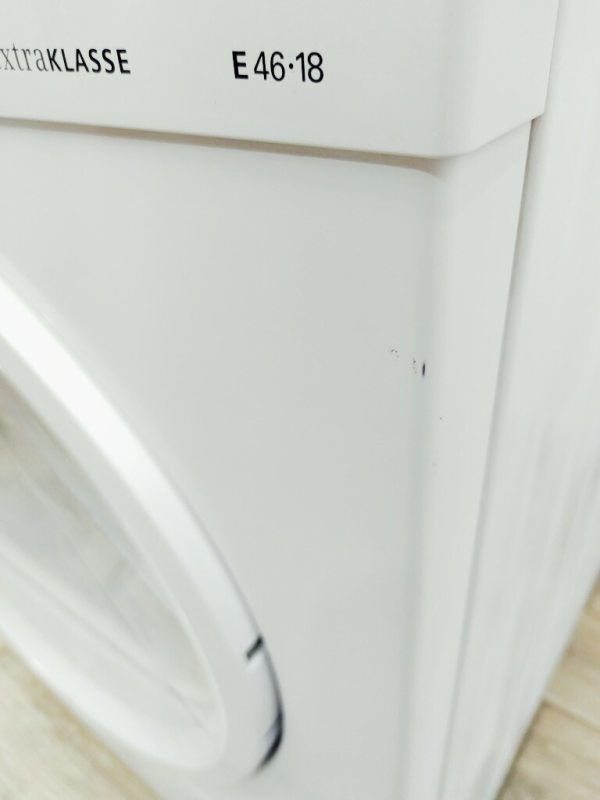 Сушильна машина Siemens WT46E184 28