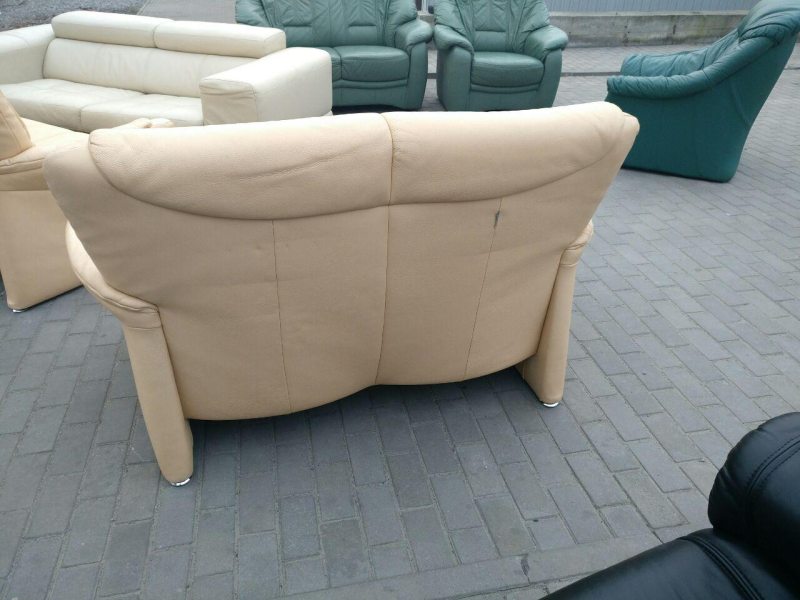 Комплект мебели два дивана бежевый 200127005