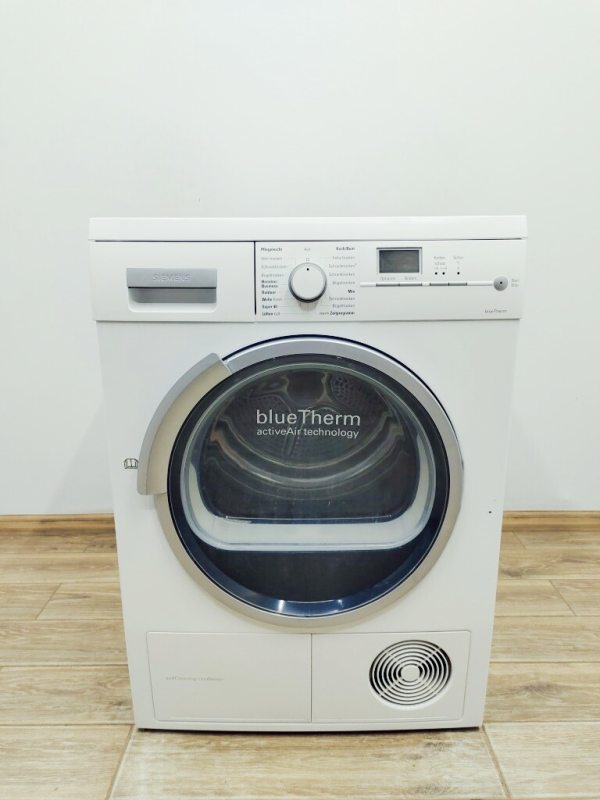 Сушильна машина Siemens WT46W561 04