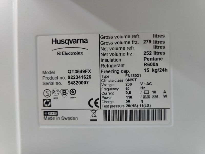 Морозильна камера Husqvama QT3549FX 225W 252л sn 94820007 n532