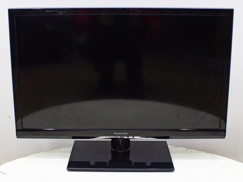 Телевізор 24 Panasonic TX 24CSW504 LCD Smart TV