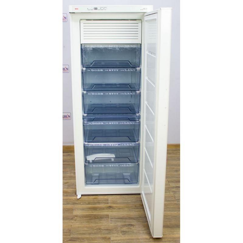 Морозильный шкаф AEG 2794