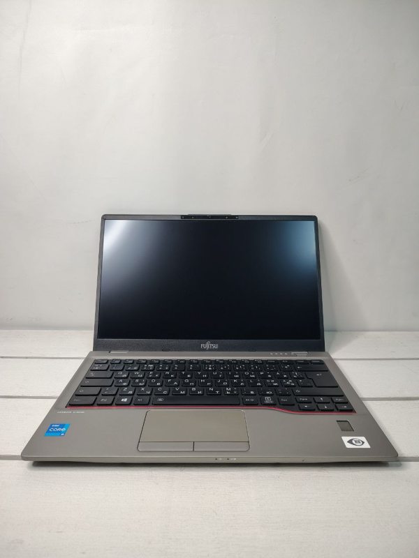 Ноутбук Fujitsu LifeBook U7411 14 FHD Б/У Бат до 8 годин