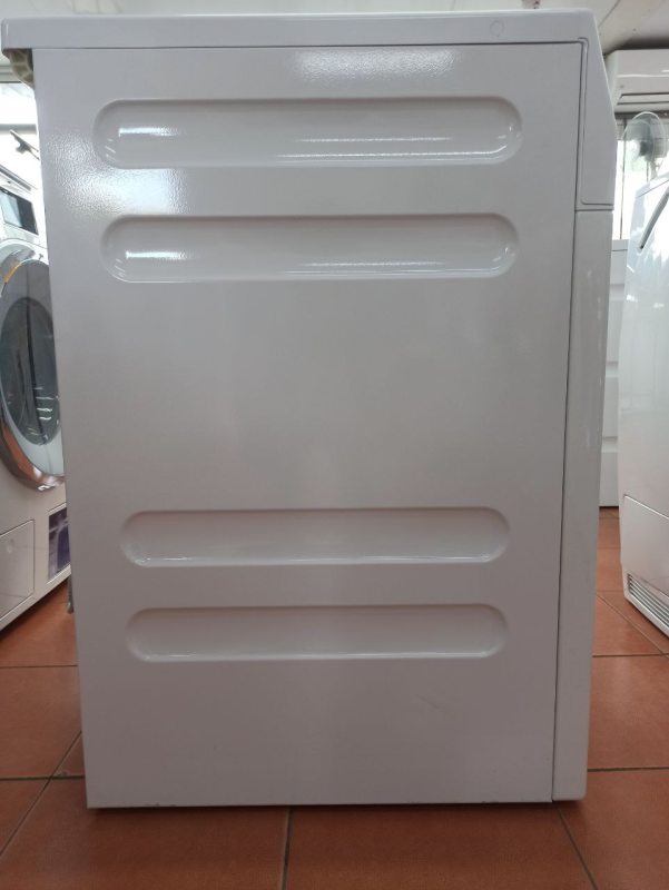 Сушильна машина Miele TCE630 WP