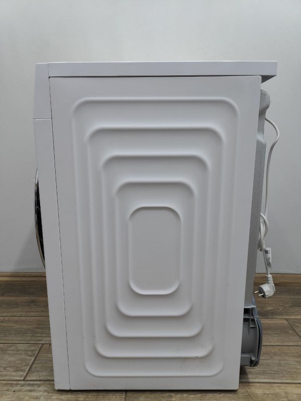 Сушильна машина Smeg DN82SEIN 900W 8кг sn 2810 n573