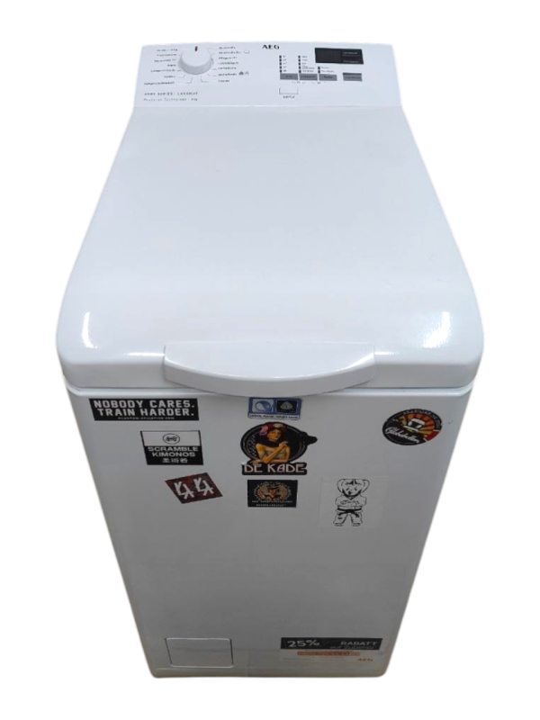 Пральна машина вертикальная AEG 6000Series L6TB40260 2200W  6кг sn 01000154