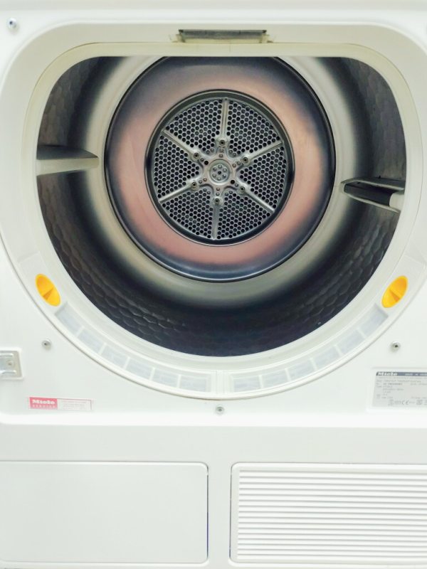 Сушильна машина Miele T8827WP