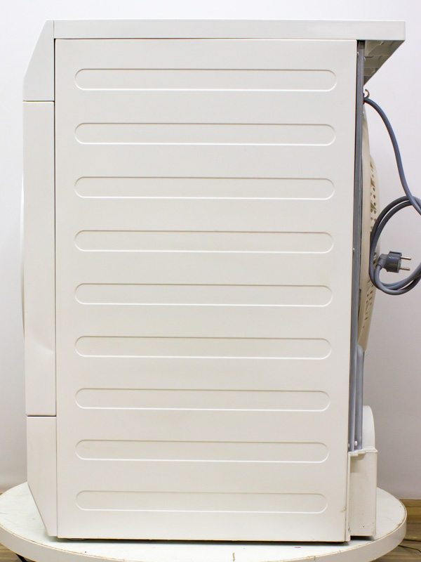 Сушильна машина AEG T65270AC