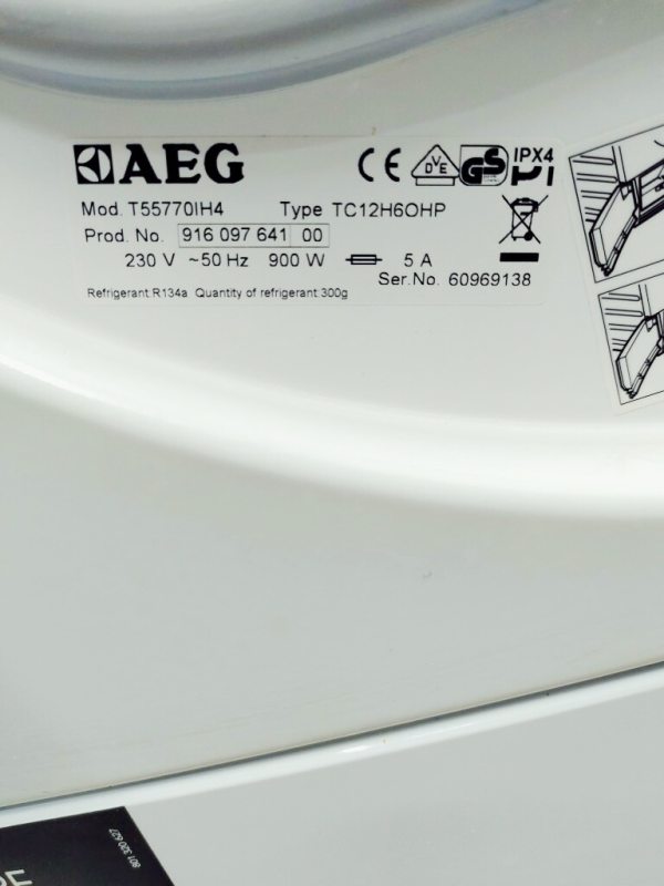 Сушильна машина AEG T55770IH4