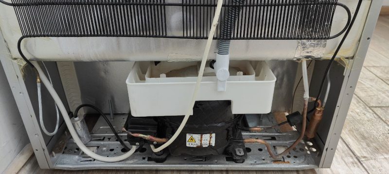 Холодильник двокамерний Cilinga KF638NE RF H 184+92л 127W sn 1810042802 n 416