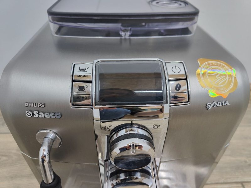 Кавомашина Saeco