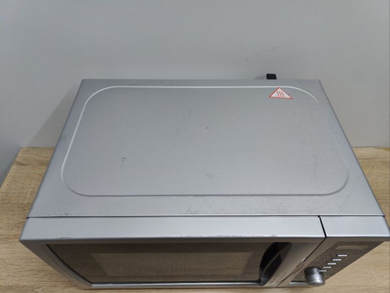 Мікрохвильова піч Clatronic MWG774 1000W sn 46244