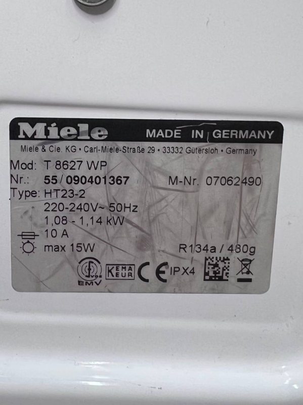 Сушильна машина Miele T 8627 WP