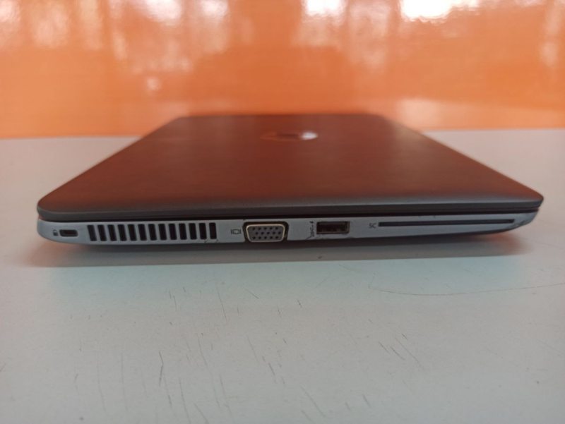 Ноутбук HP EliteBook 820 G1