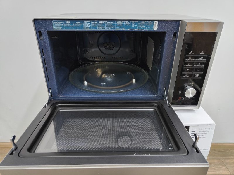 Мікрохвильова піч SAMSUNG MC32J7055CT 900W+2900W гриль sn 0AB17WTR100123K