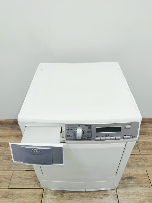 Сушильна машина AEG T59880