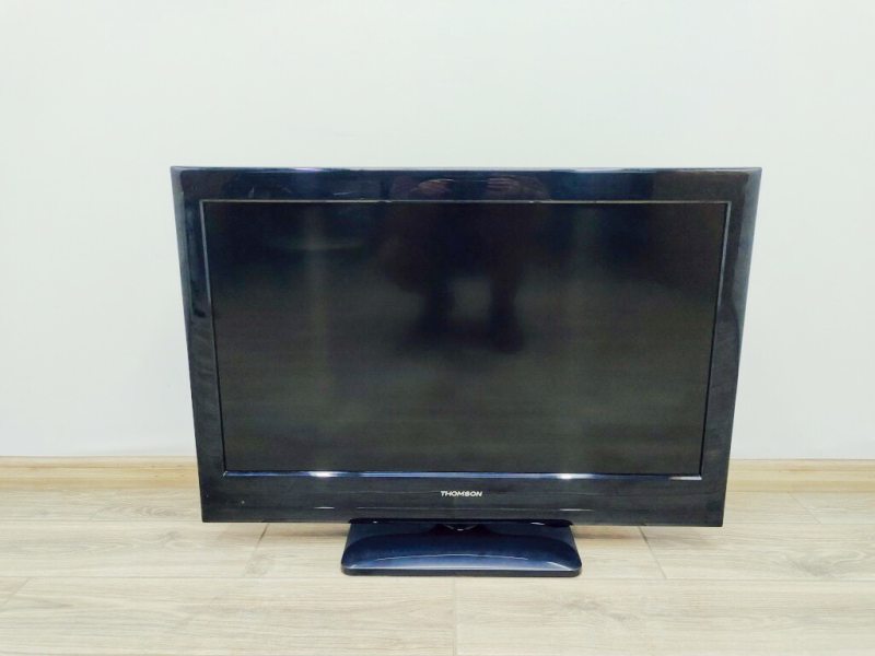 Телевізор 32 Thomson 32FS3246C LCD Full HD