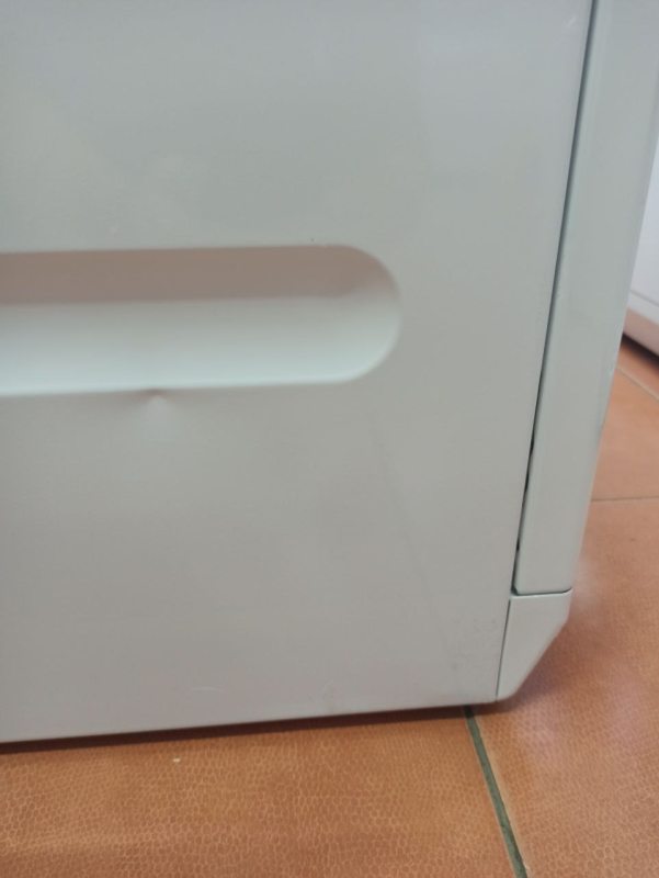 Сушильна машина Miele T8969WP