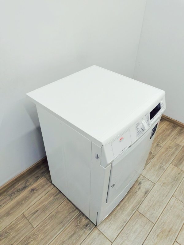 Сушильна машина AEG T56840L