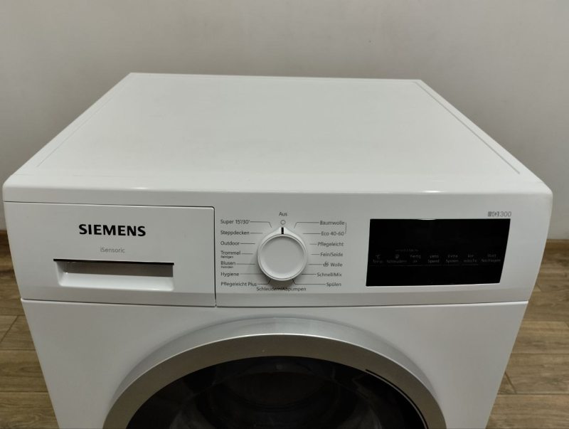 Пральна машина Siemens WM14N223 41 2000W sn 600183 n359