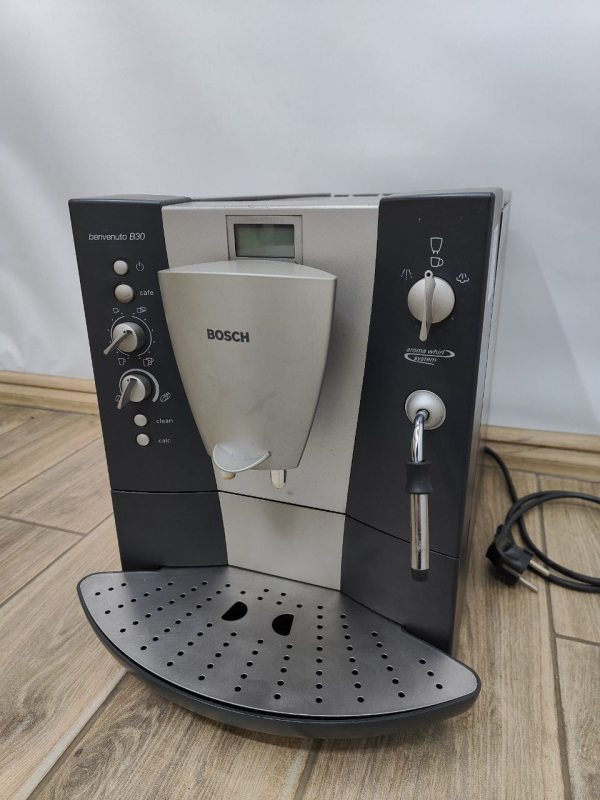 Кавомашина Bosch benvenutto TCA630102 1300W sn FD8410040160