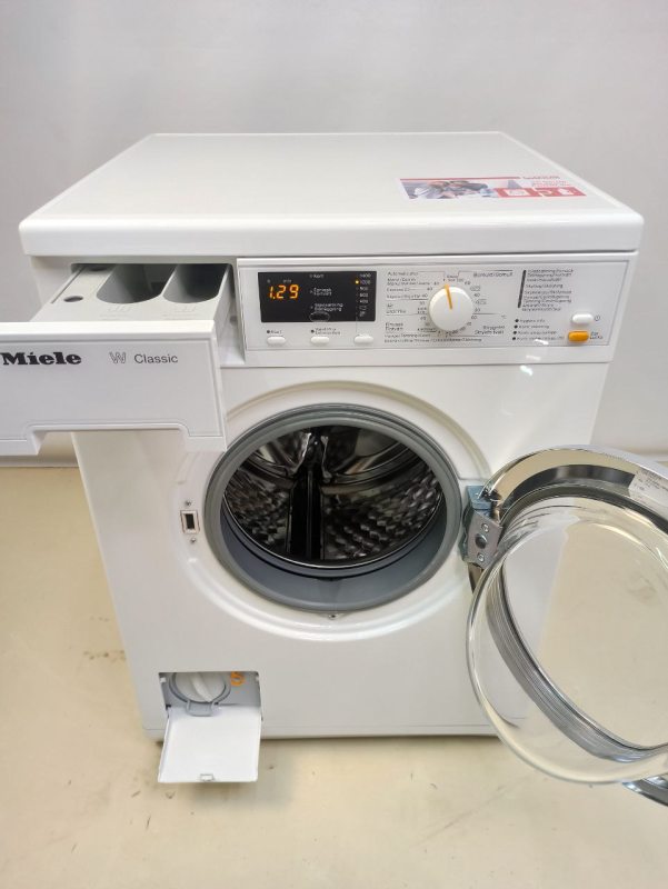 Пральна машина Miele WDA 100