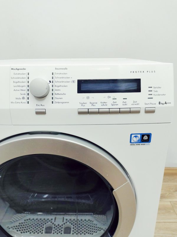 Сушильна машина AEG TC12H6MHP