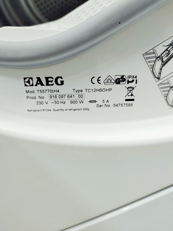 Сушильна машина AEG T55770IH4