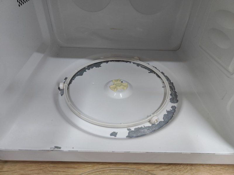 Мікрохвильова піч Daewoo KOR6D07BL 800W sn TM074E10830179