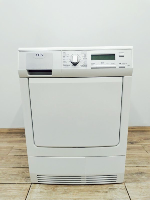 Сушильна машина AEG T59880