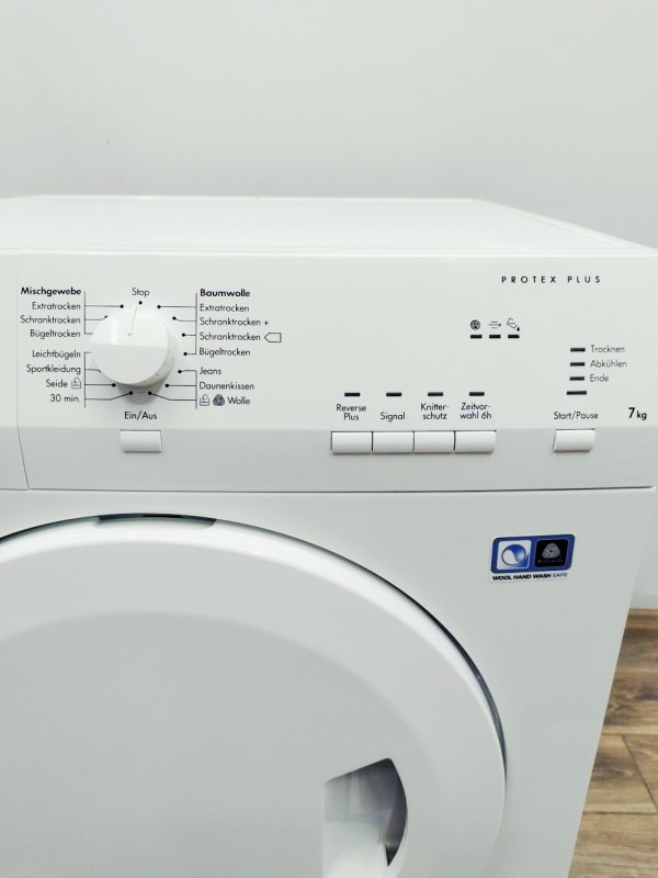 Сушильна машина AEG T55770IH4