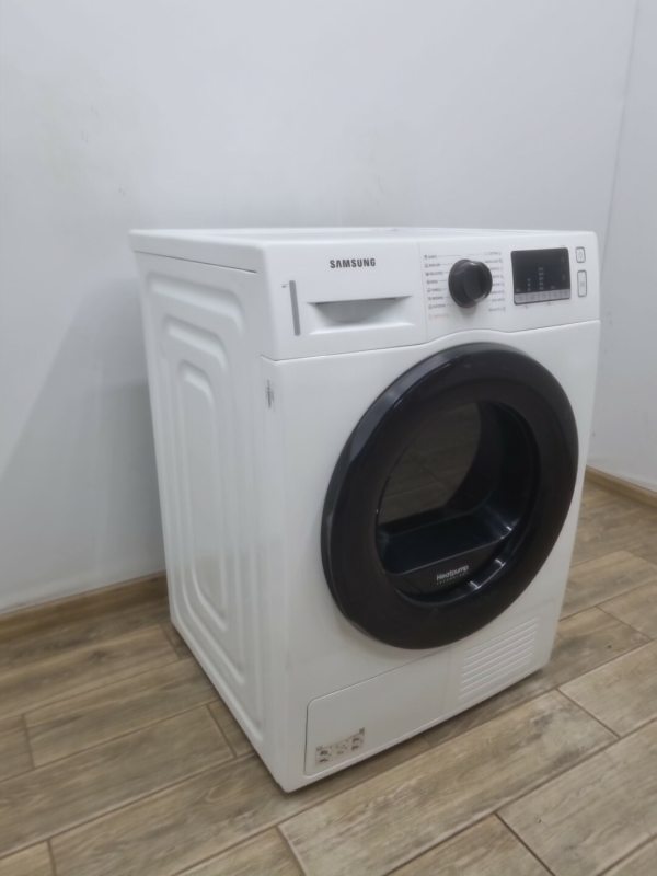 Сушильна машина Samsung DV95TA040AE