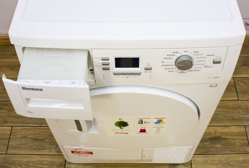 Сушильный автомат Blomberg TKF 7451 W50