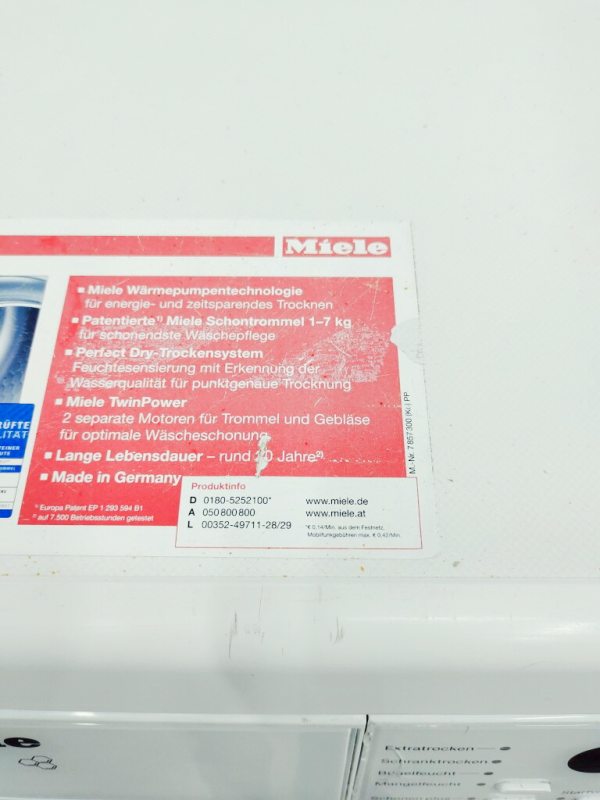 Сушильна машина Miele T8827WP