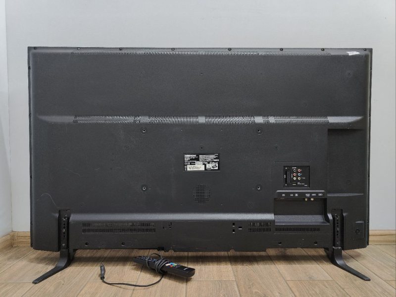 ТБ Medion 55'' MD31148  140W sn 7664369600659