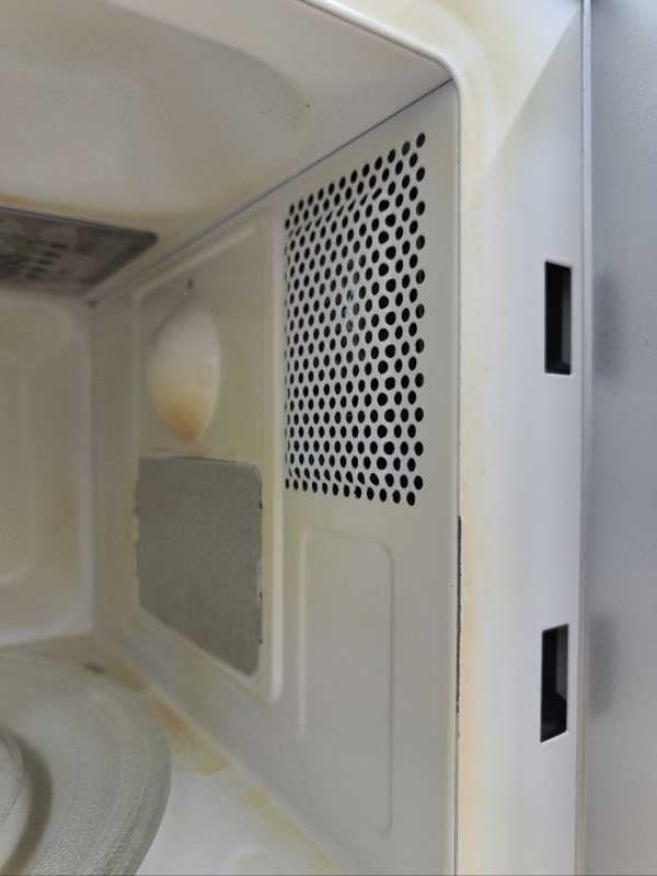 Мікрохвильова піч Clatronic MWG774 1000W sn 46244