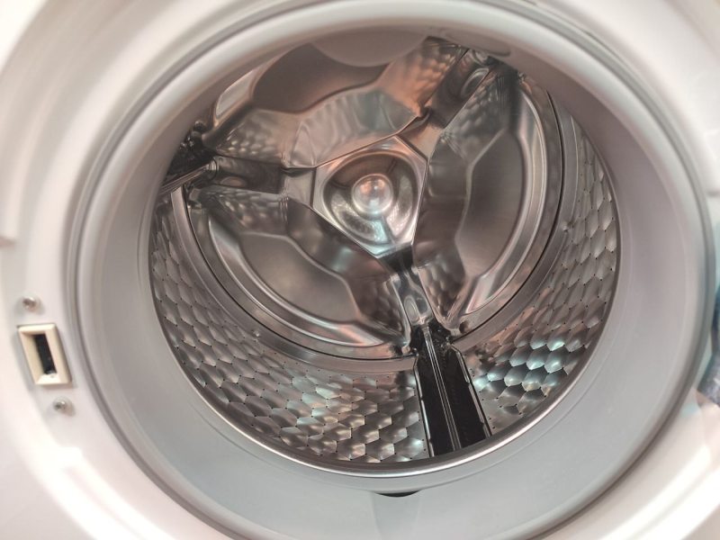 Пральна машина Premium W 3903