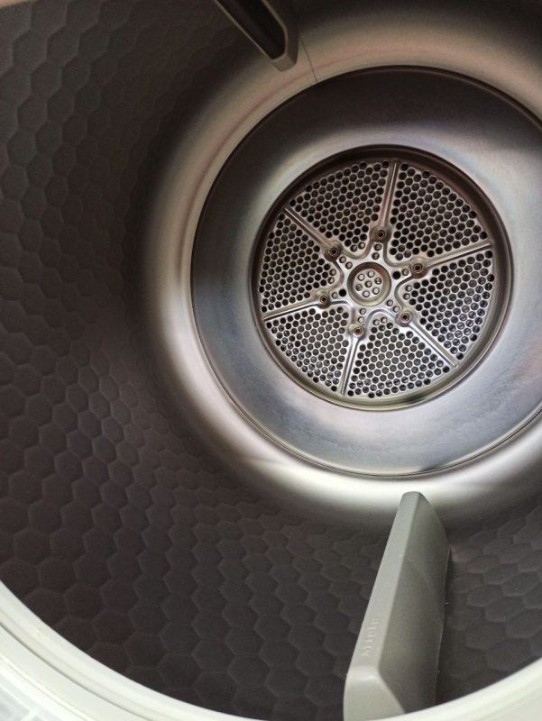 Сушильна машина Miele T8827WP