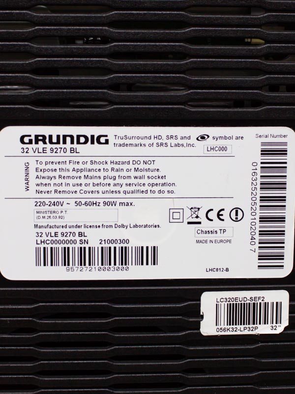 Телевізор 32 Grundig 32VLE9270DL