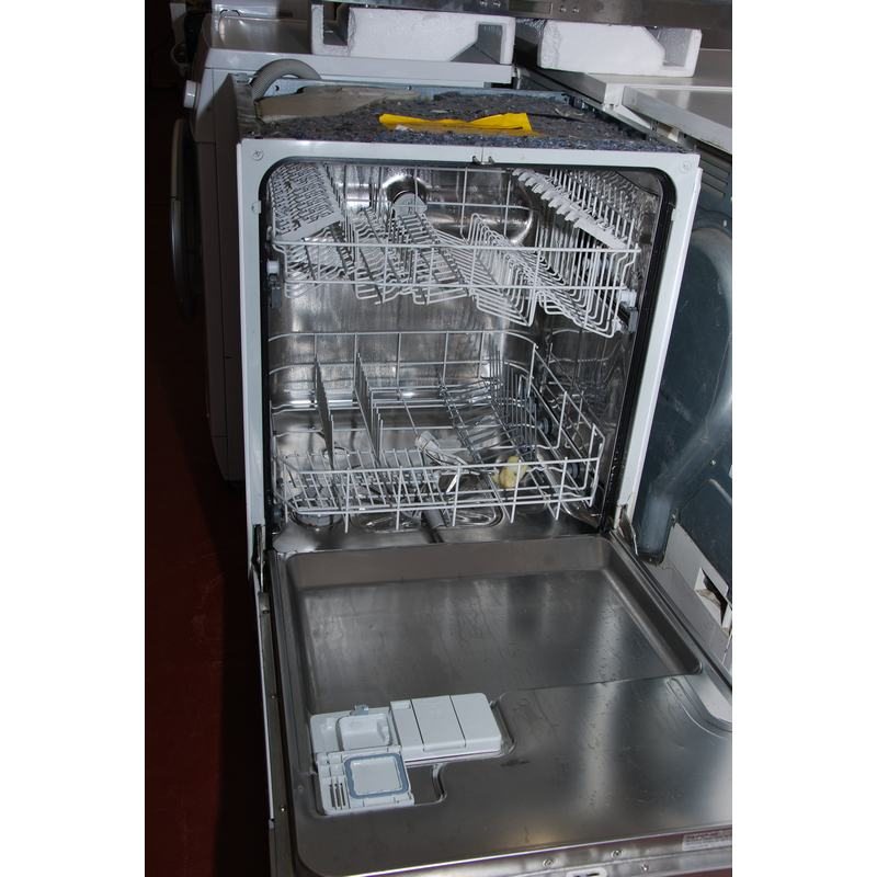 Посудомоечная машина AEG F44060UM нерж.
