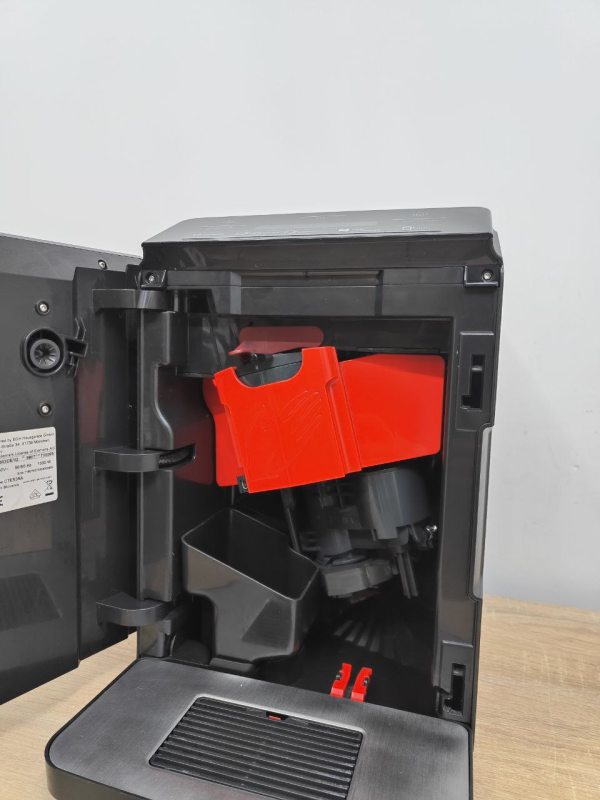 Кавомашина Siemens eq3 s300